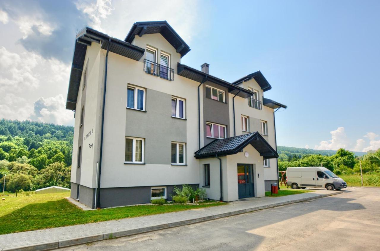 Apartament Glamour Ustrzyki Dolne Exteriör bild