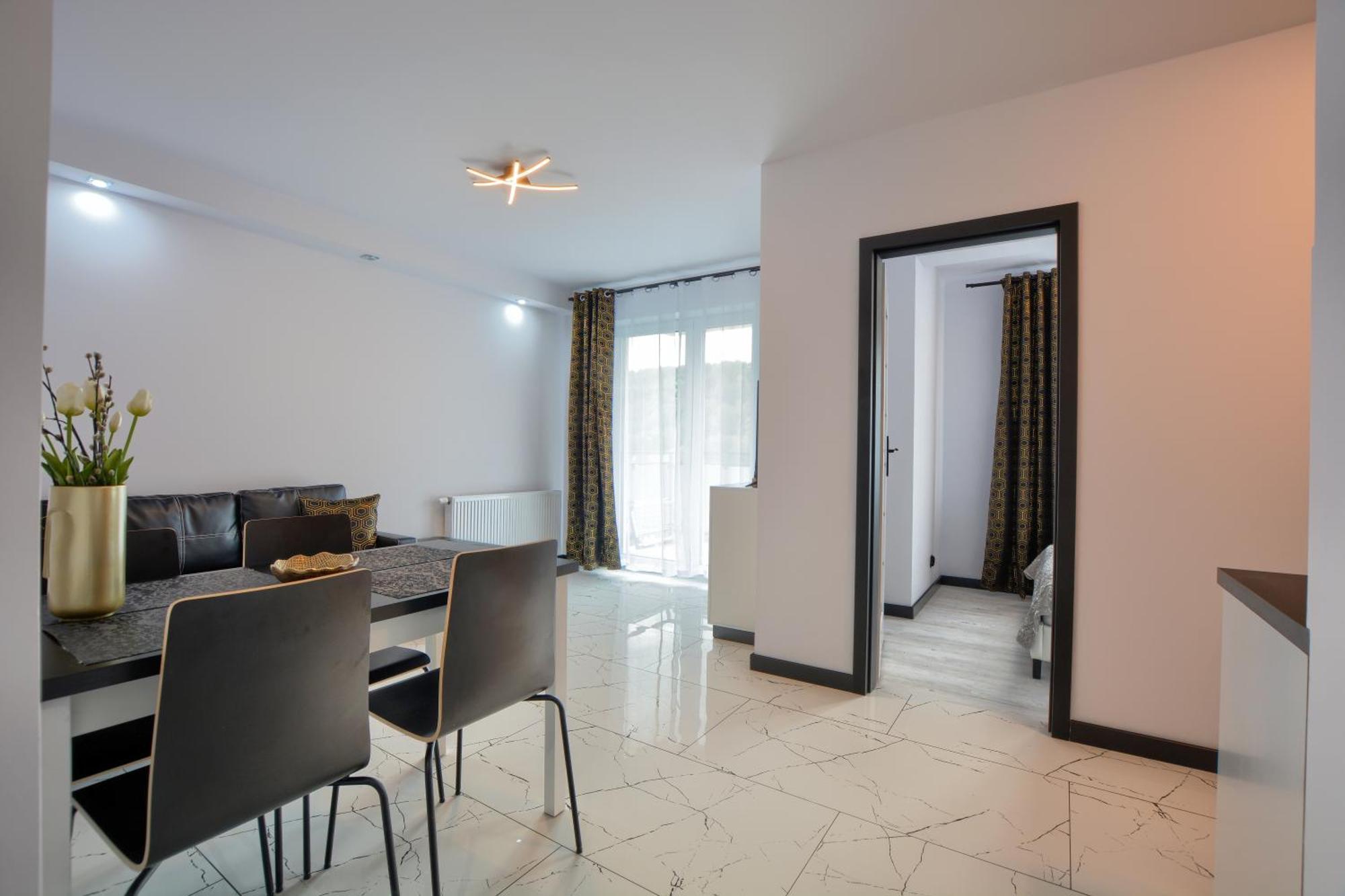 Apartament Glamour Ustrzyki Dolne Exteriör bild